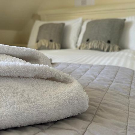 The Tobermory Hotel Экстерьер фото